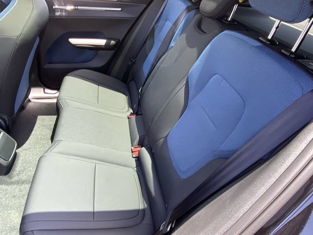 Certified 2025 Volvo EX30 Plus w/ Protection Package Premier AWD/4WD image 17