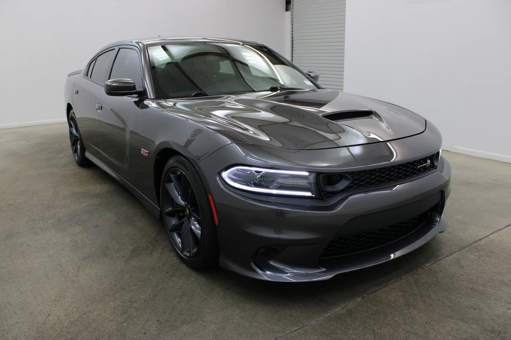 Used 2019 Dodge Charger Scat Pack RWD image 6
