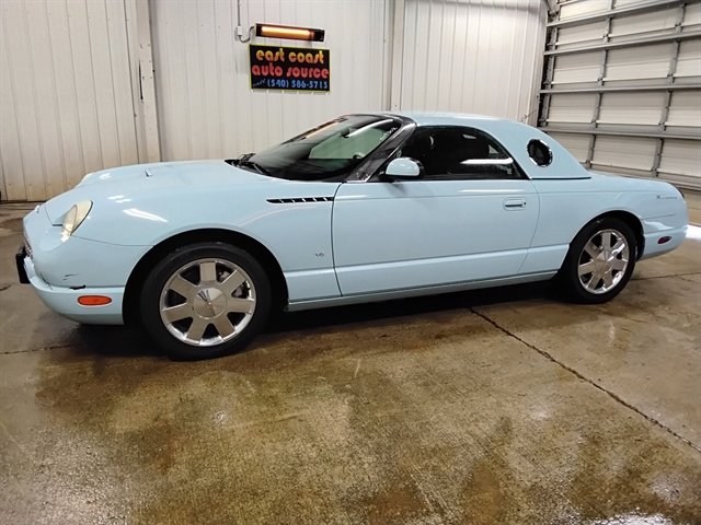 Used 2003 Ford Thunderbird Deluxe RWD image 5