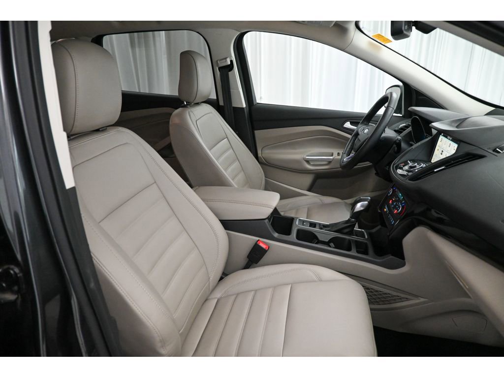 Used 2019 Ford Escape Titanium image 15