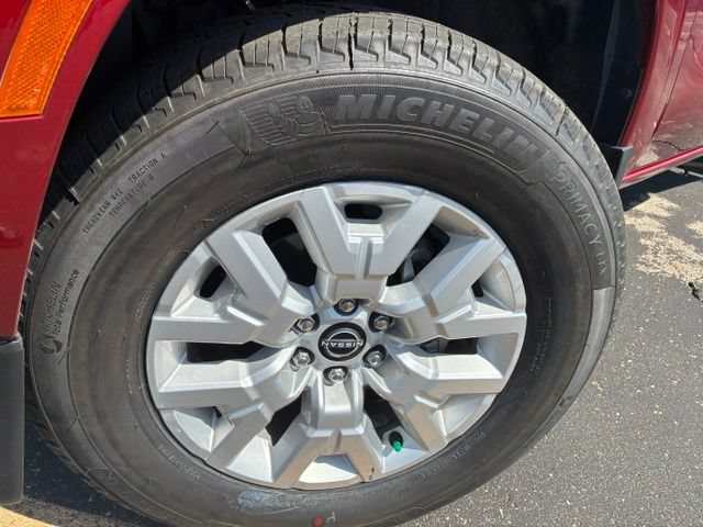 Certified 2023 Nissan Frontier SV w/ SV Convenience Package AWD/4WD image 10