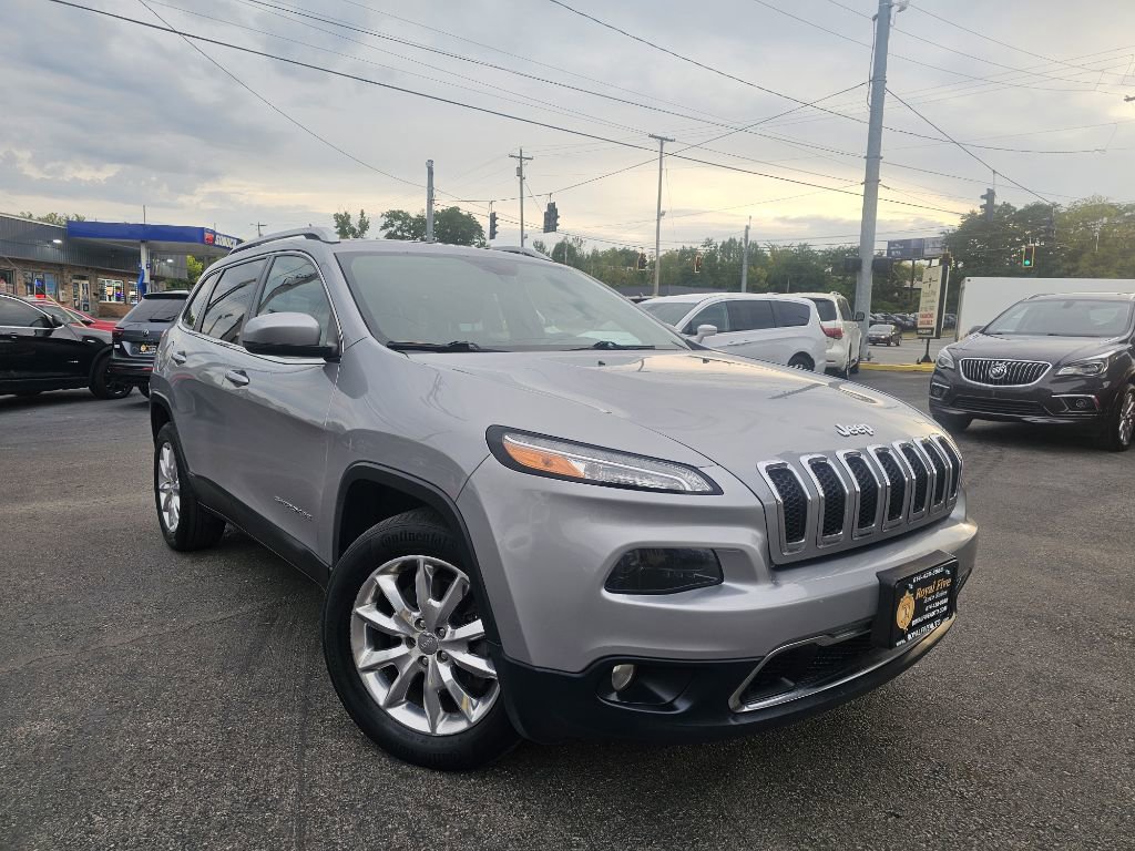 Used 2016 Jeep Cherokee Limited image 3