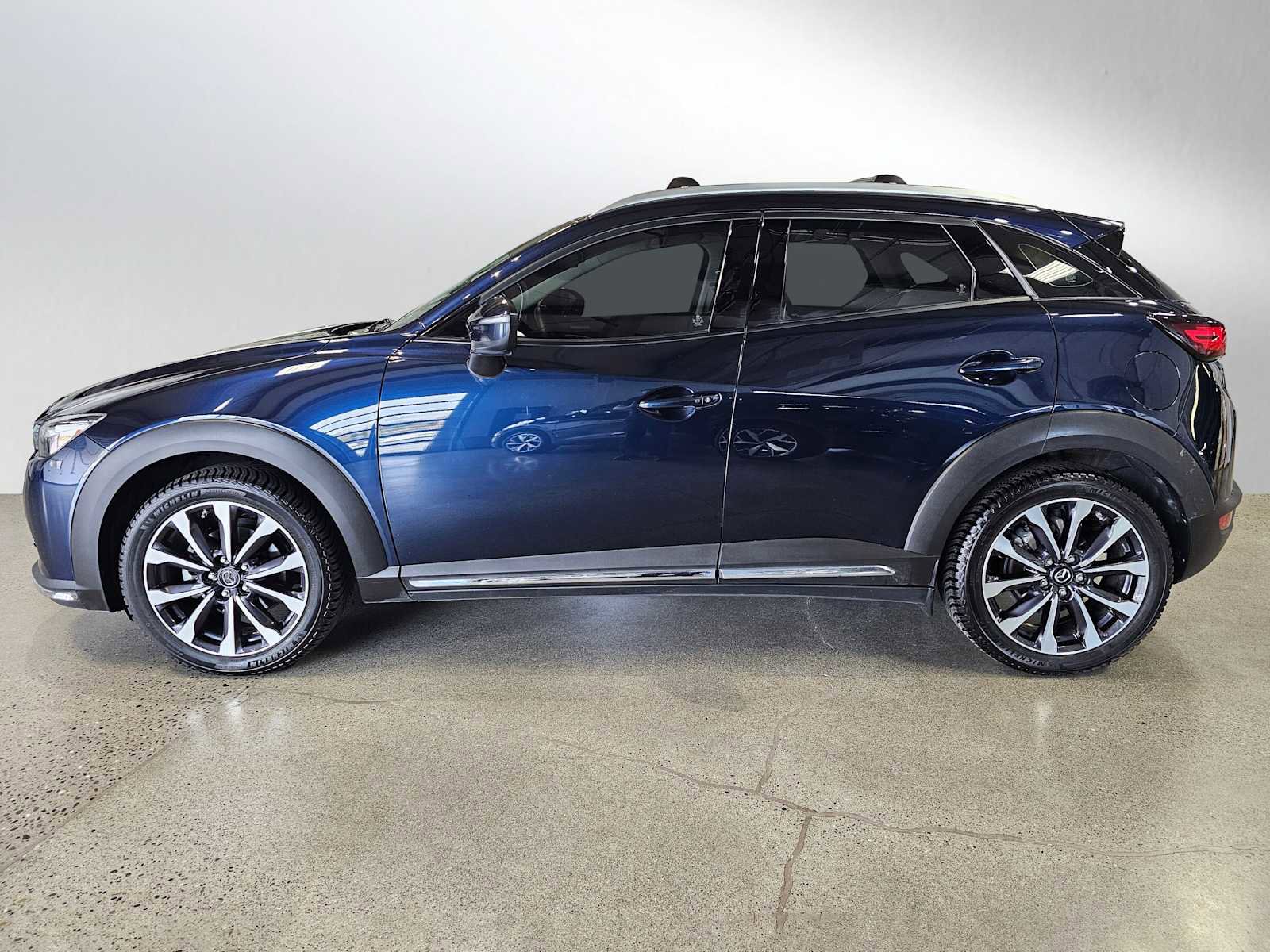 Used 2019 MAZDA CX-3 Grand Touring w/ Premium Package image 4