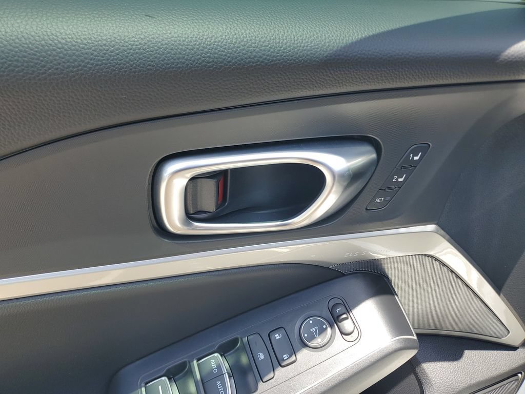 Used 2026 Acura Integra A-Spec FWD image 21