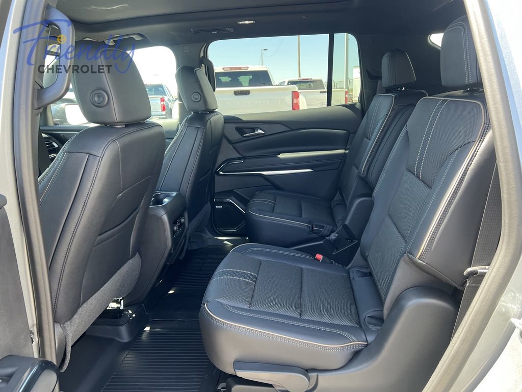 New 2026 Chevrolet Traverse High Country AWD/4WD image 9