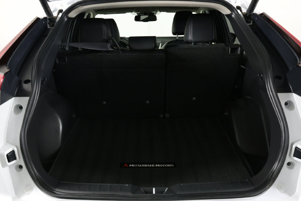 Used 2025 Mitsubishi Eclipse Cross SE AWD/4WD image 12