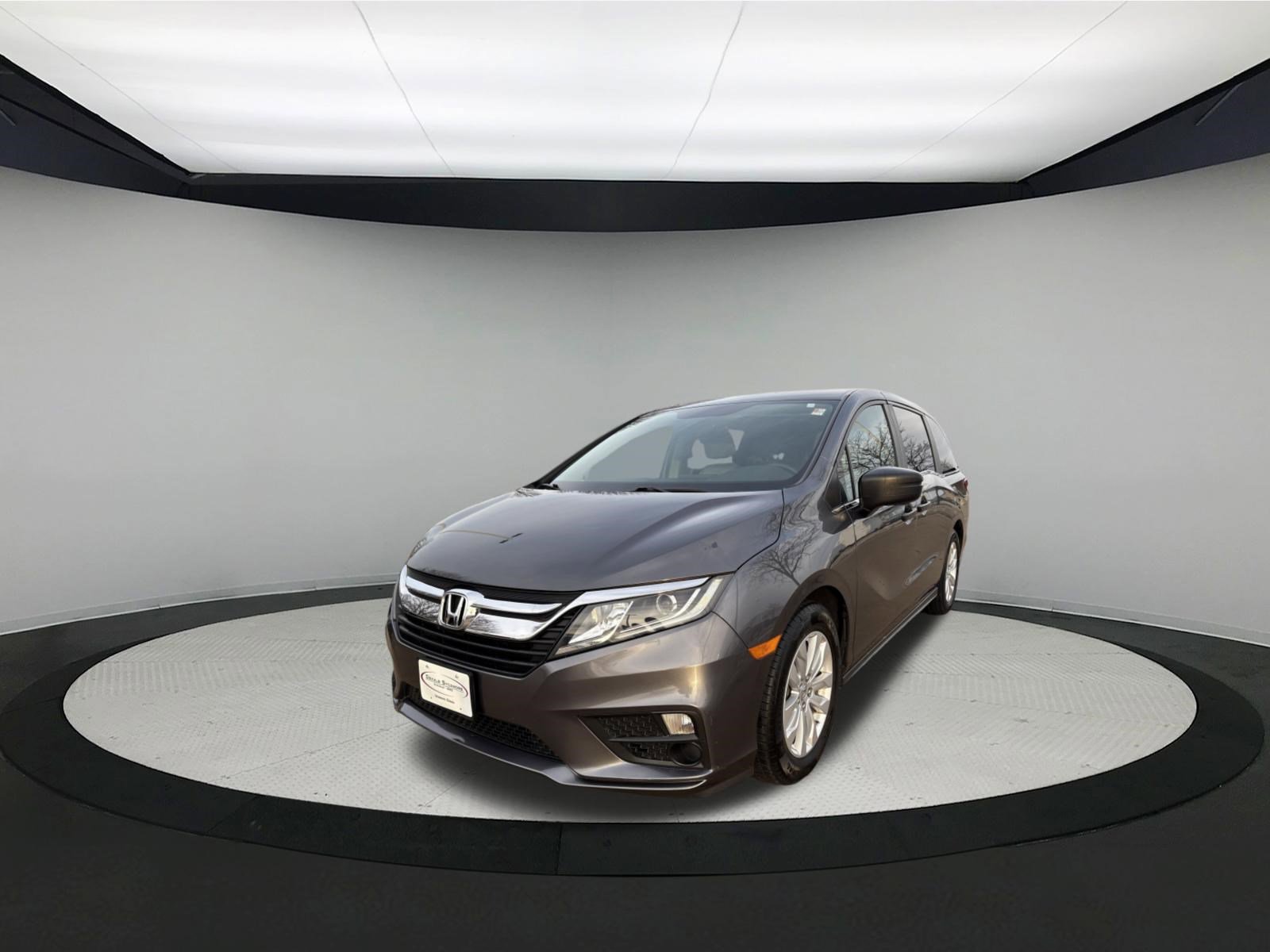 Used 2018 Honda Odyssey LX image 3