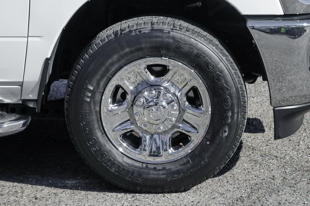 Used 2024 RAM 2500 Tradesman w/ Chrome Appearance Group image 42