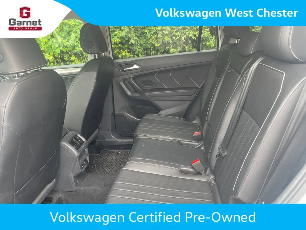 Used 2022 Volkswagen Tiguan SE R-Line AWD/4WD image 16