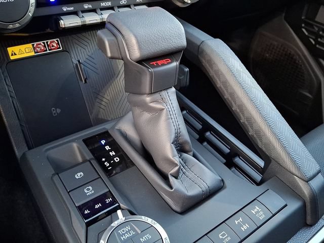 New 2026 Toyota 4Runner TRD Off-Road Premium AWD/4WD image 10