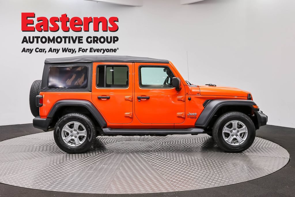 Used 2018 Jeep Wrangler Unlimited Sport S AWD/4WD image 4