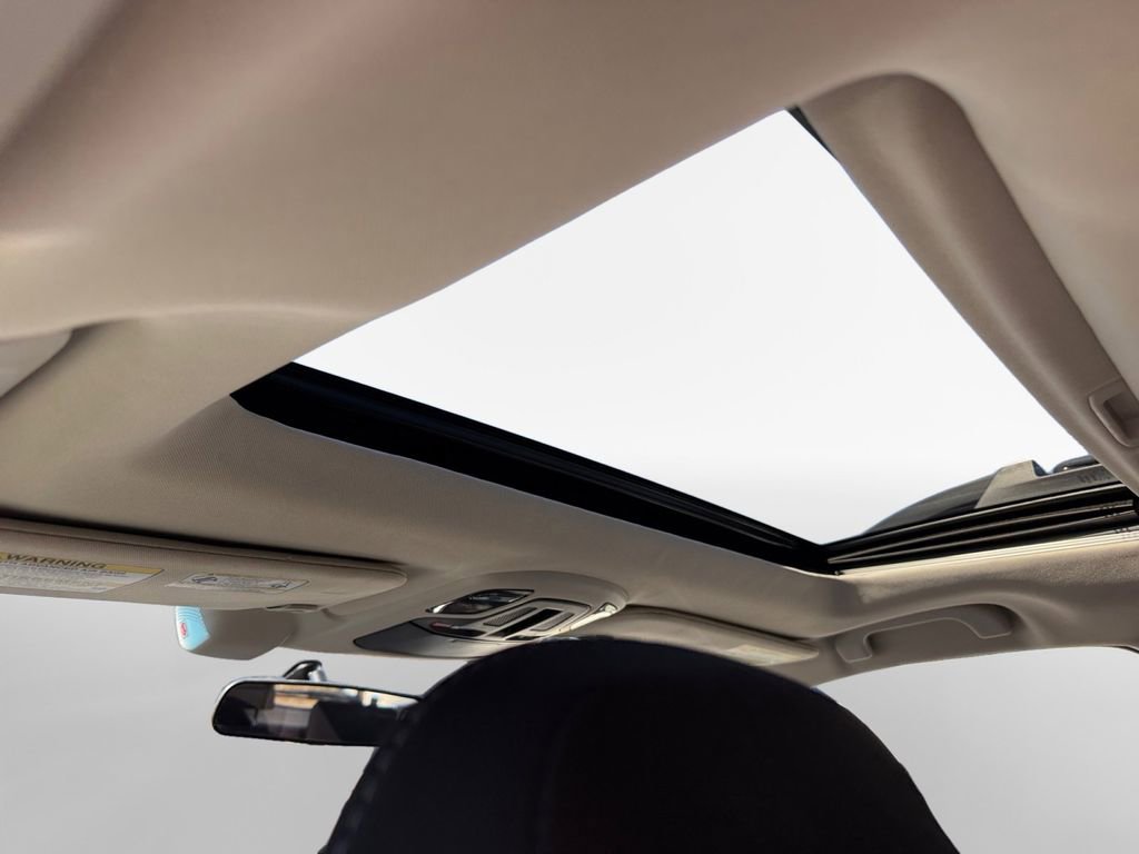 Used 2022 Subaru Outback Premium image 23