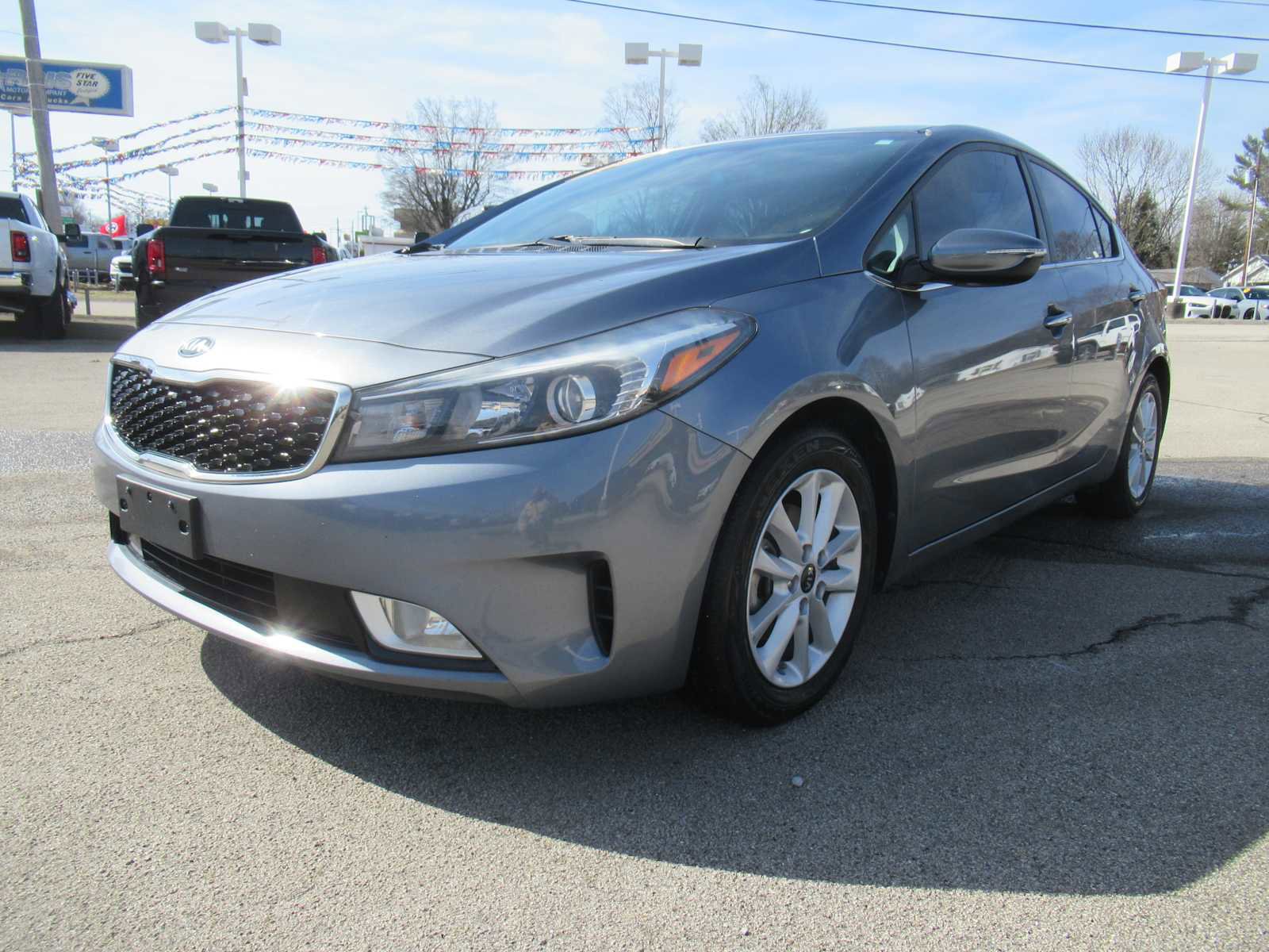 Used 2017 Kia Forte S w/ Option Group 040
