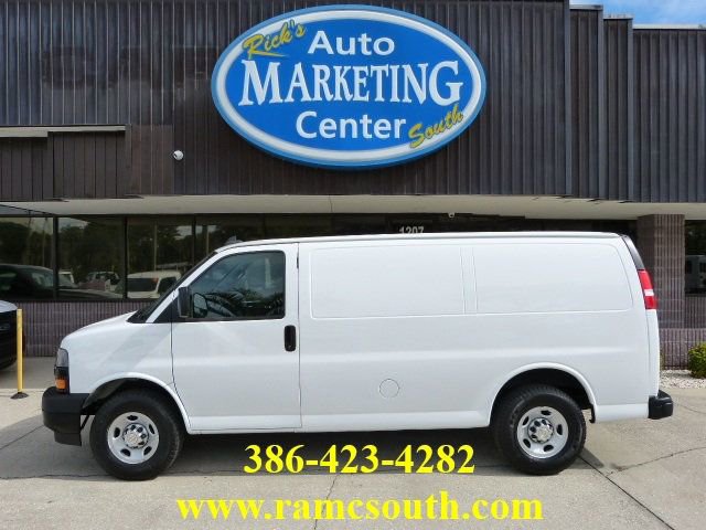 Used 2021 Chevrolet Express 2500 w/ Driver Convenience Package image 1