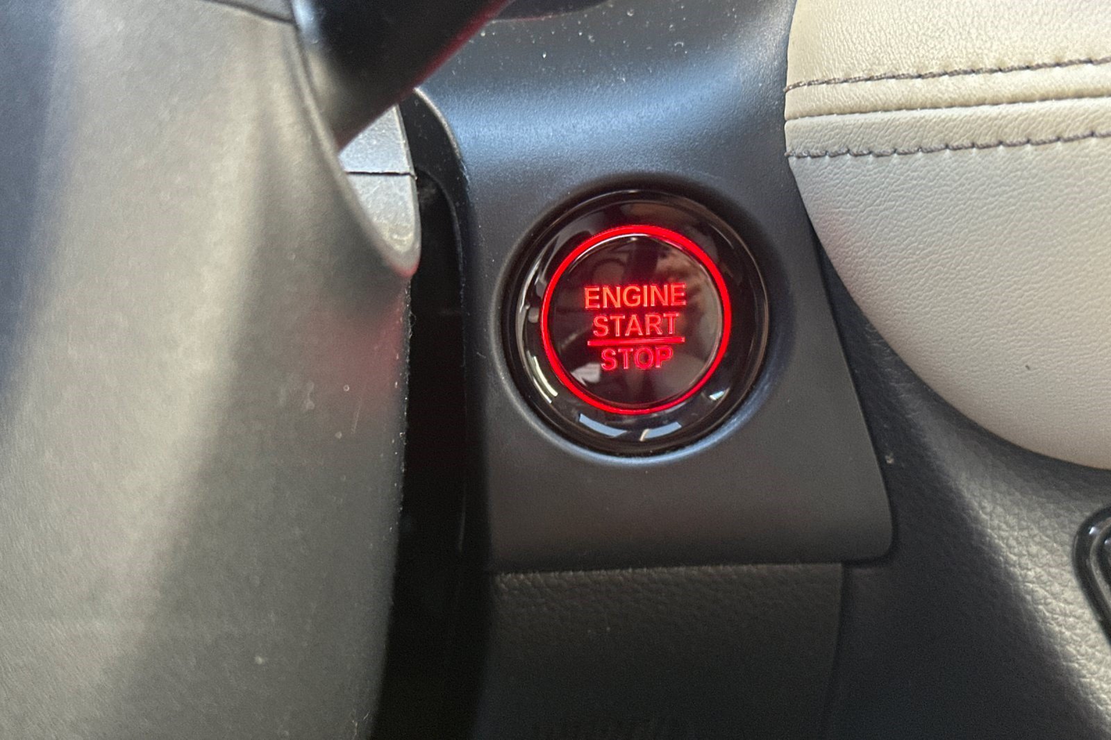 Used 2023 Honda HR-V EX-L image 17