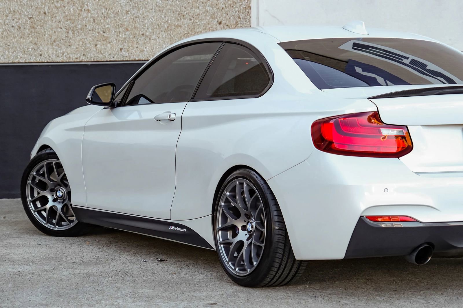Used 2015 BMW M235i Coupe image 15
