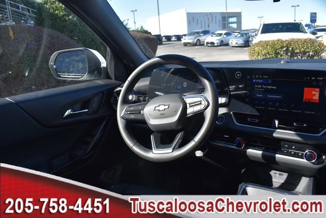 New 2026 Chevrolet Equinox LT w/ Convenience Package II FWD image 19