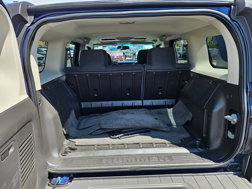 Used 2007 HUMMER H3 AWD/4WD image 10