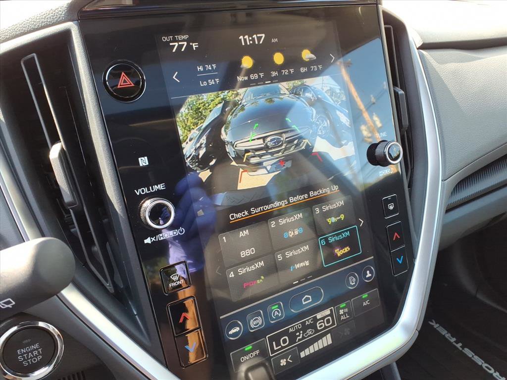 Used 2024 Subaru Crosstrek 2.0i Premium image 10