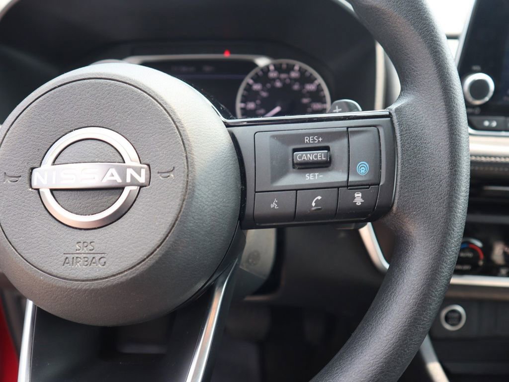 Certified 2023 Nissan Rogue SV image 23