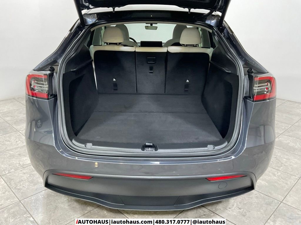 Used 2023 Tesla Model Y Long Range image 39