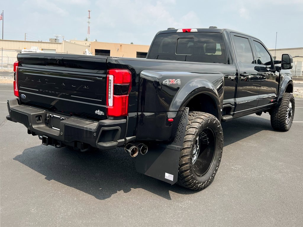 Used 2024 Ford F450 Platinum image 10