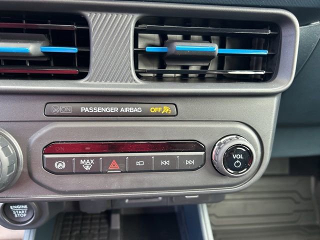 New 2025 Ford Maverick Lobo image 21