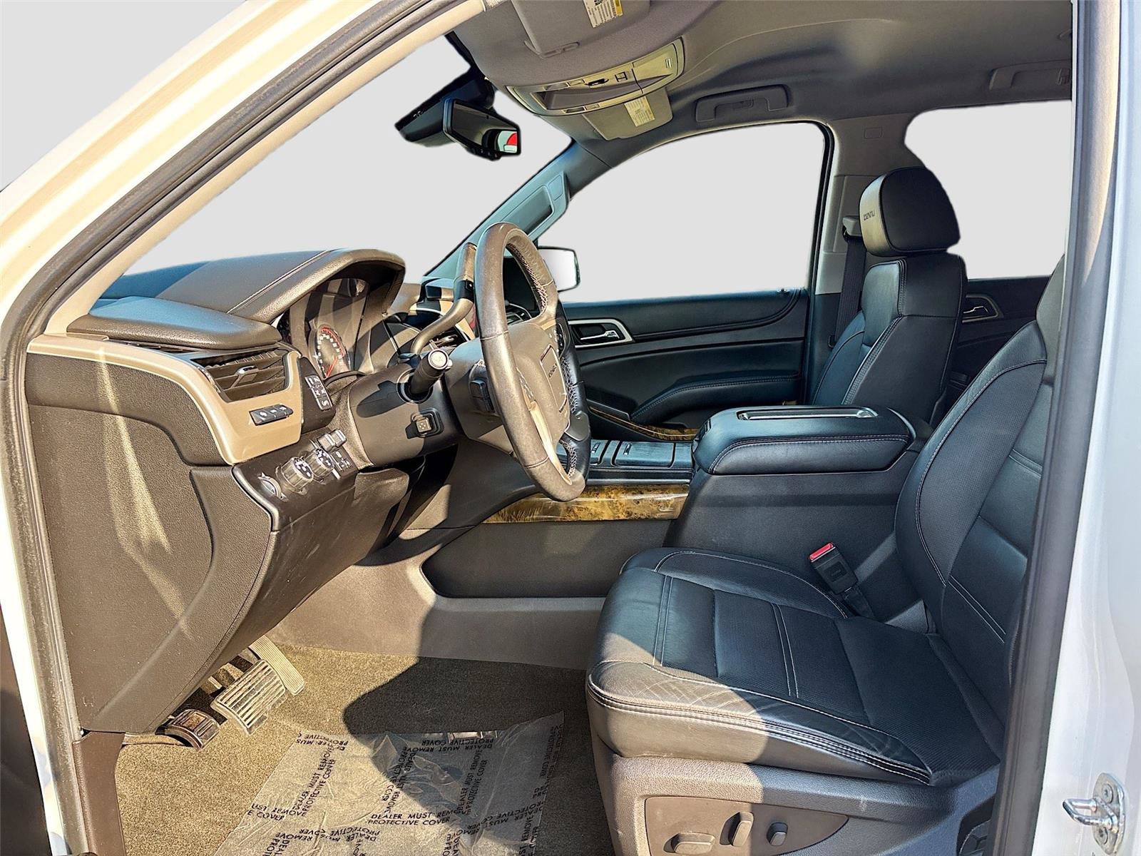 Used 2016 GMC Yukon Denali image 23