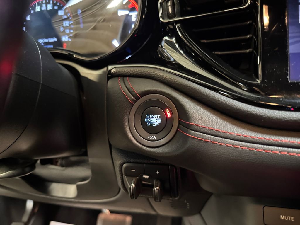 Used 2023 Dodge Durango GT image 29