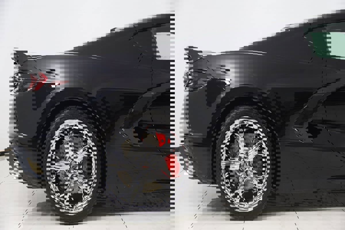 Used 2020 Chevrolet Corvette Stingray Premium Cpe w/ 3LT Preferred Equipment Group image 4