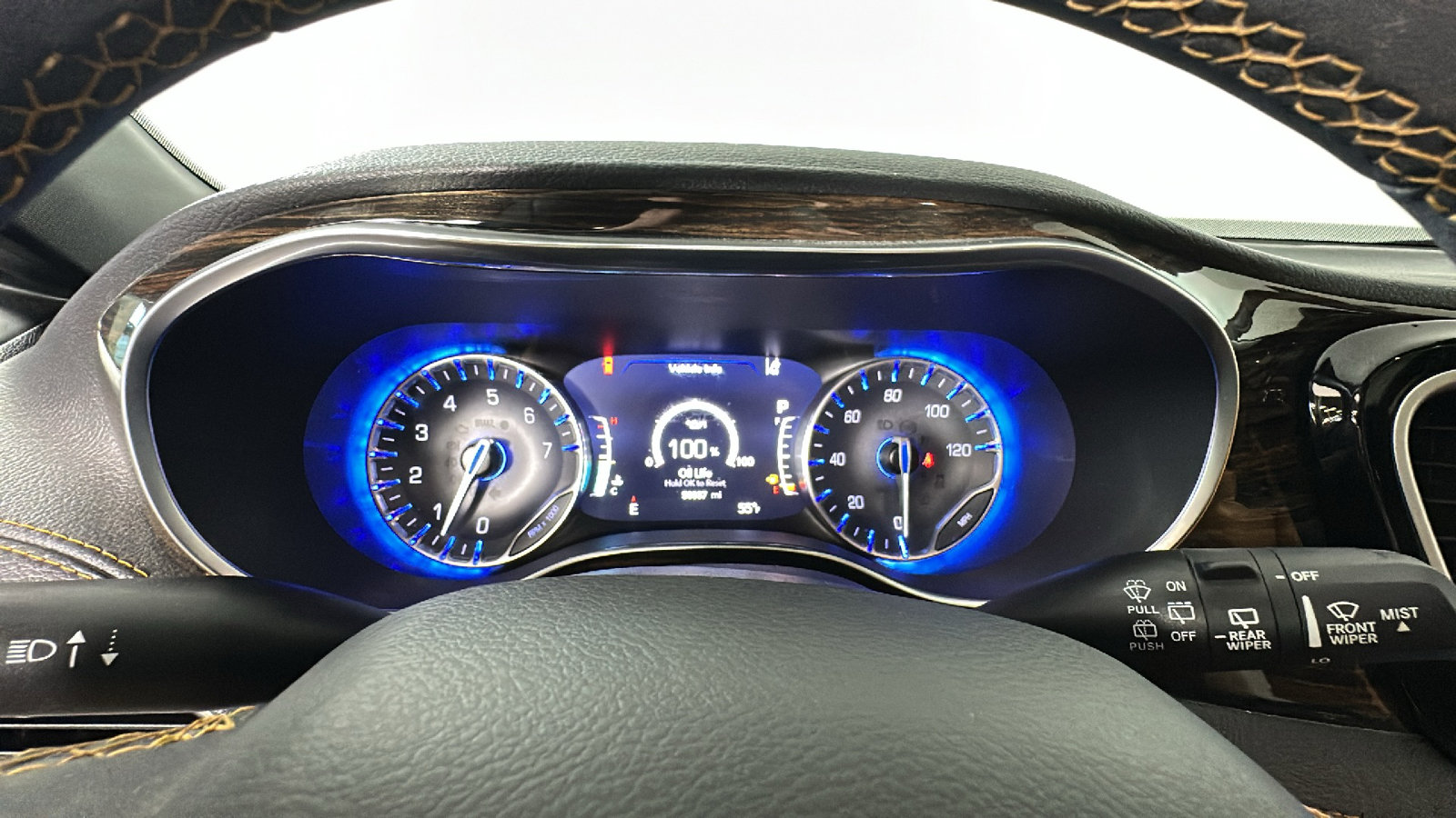 Used 2022 Chrysler Pacifica Pinnacle AWD/4WD image 18