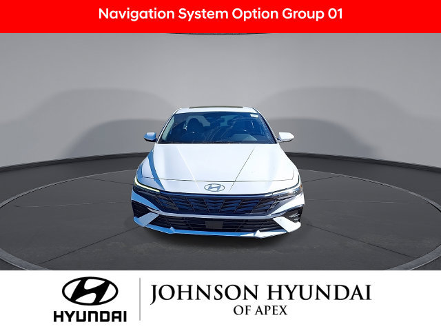 Certified 2024 Hyundai Elantra Limited FWD image 3