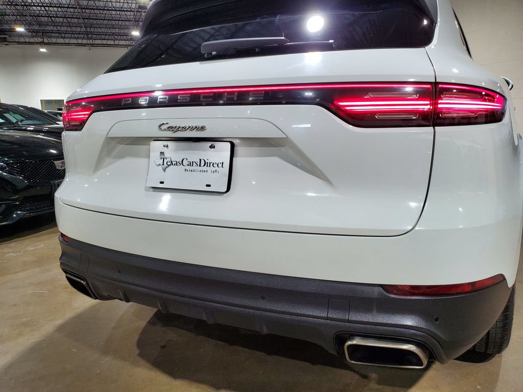 Used 2020 Porsche Cayenne AWD/4WD image 38