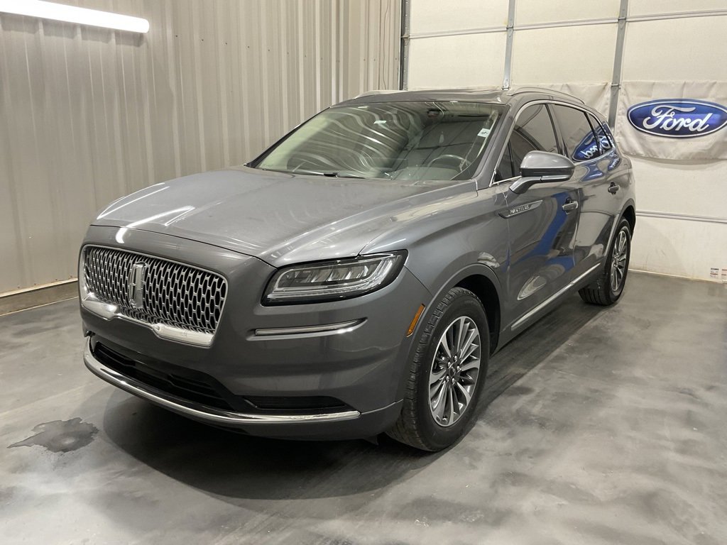 Used 2022 Lincoln Nautilus Reserve w/ Cargo Utility Package image 3