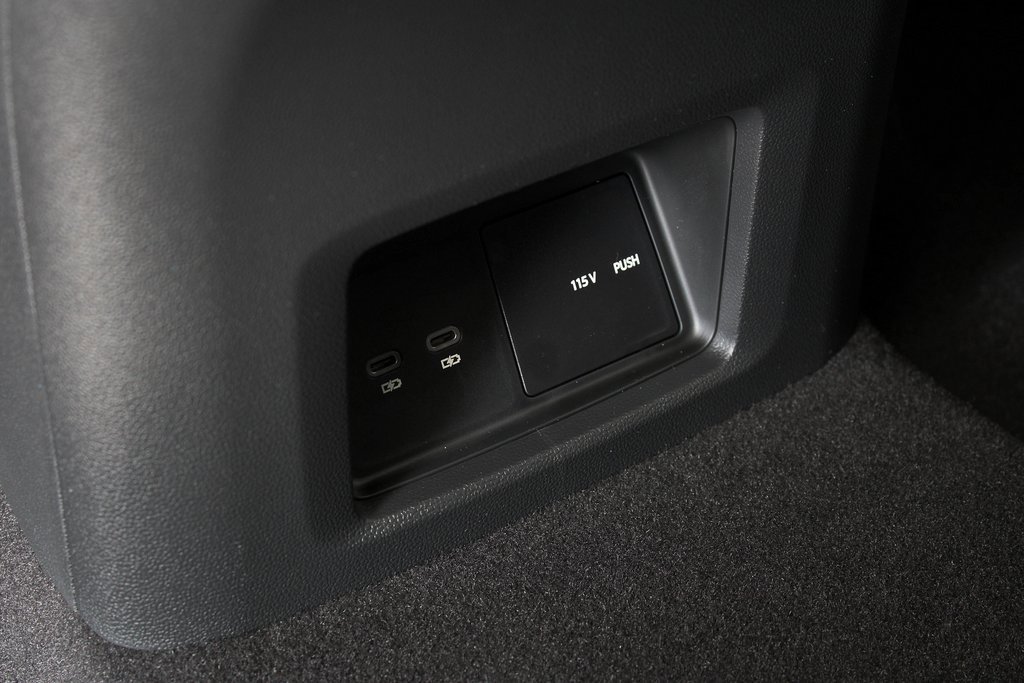 New 2025 Volkswagen Atlas Cross Sport SEL Premium R-Line image 68
