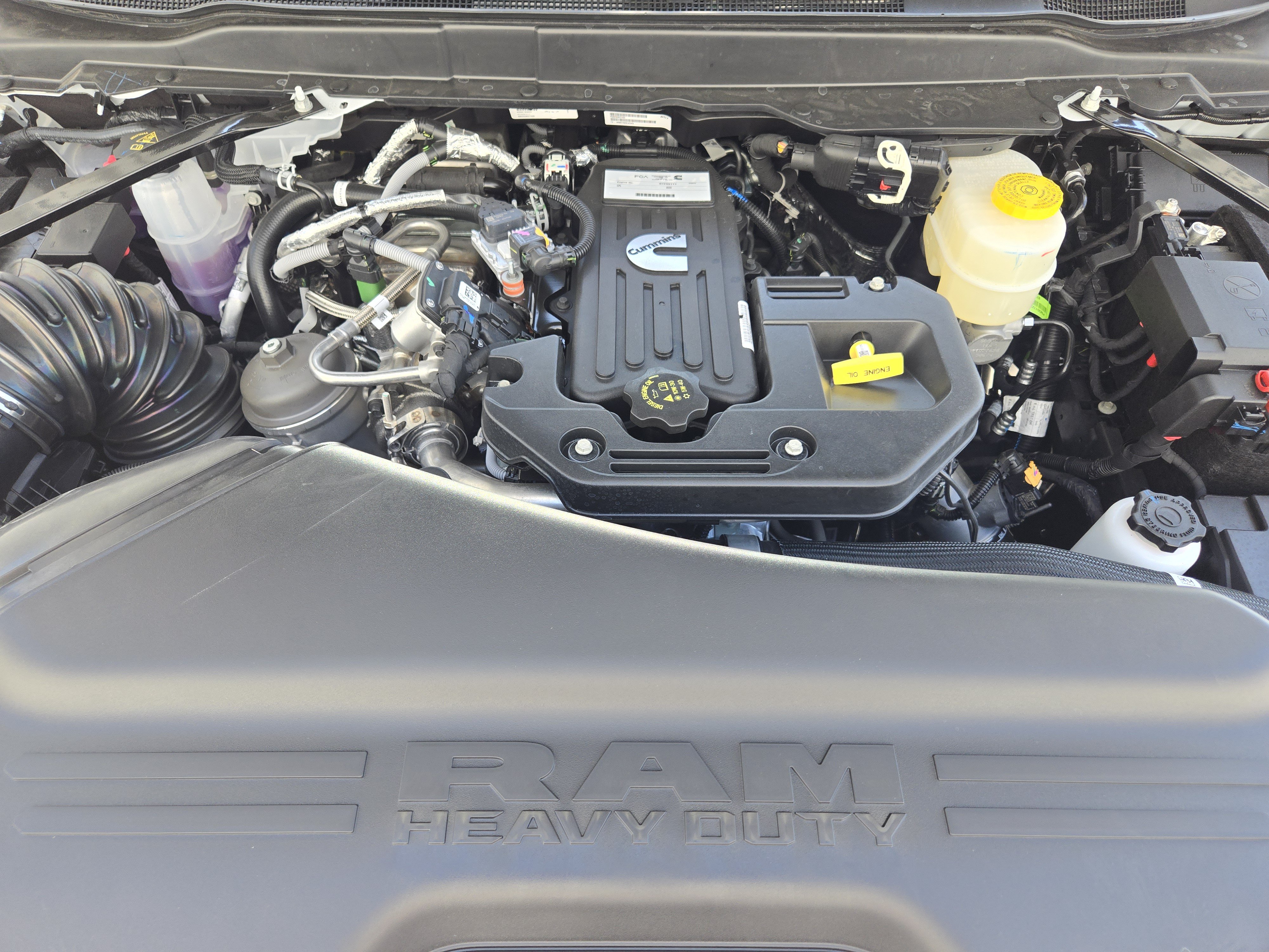 New 2026 RAM 3500 Tradesman AWD/4WD image 23