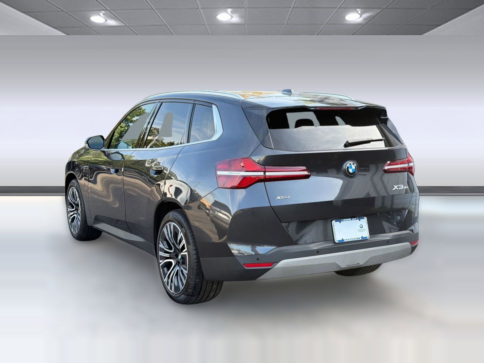 Used 2025 BMW X3 xDrive30i w/ Premium Package image 3