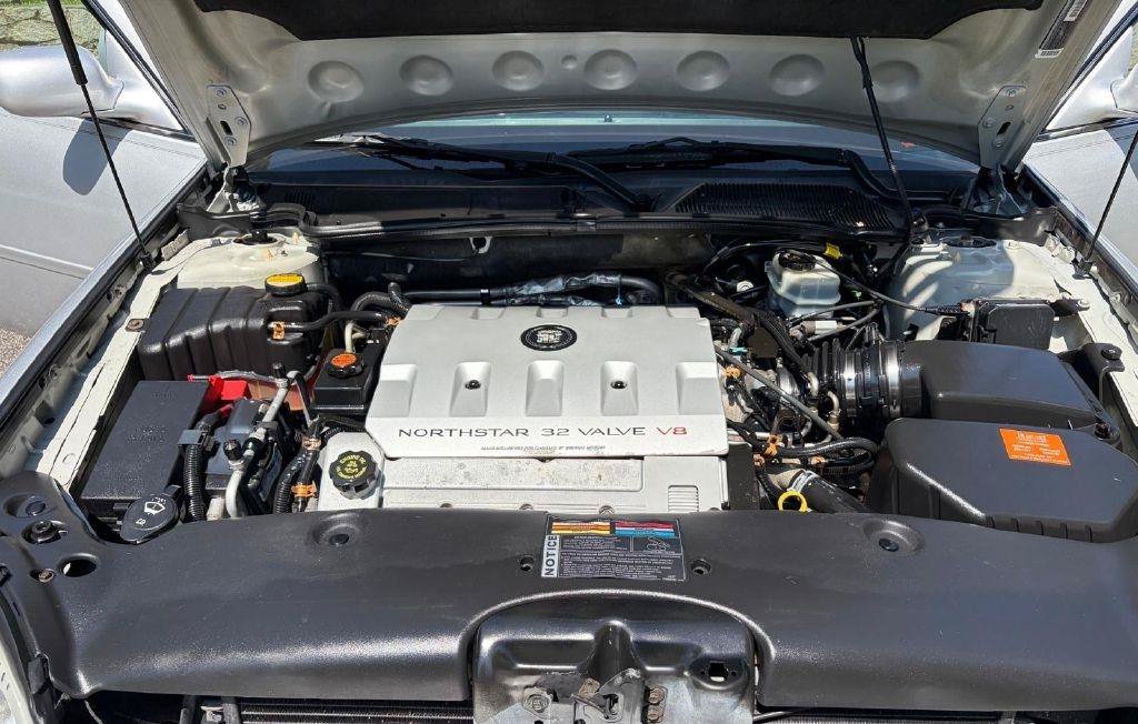 Used 2000 Cadillac De Ville w/ Comfort/Convenience Pkg FWD image 35