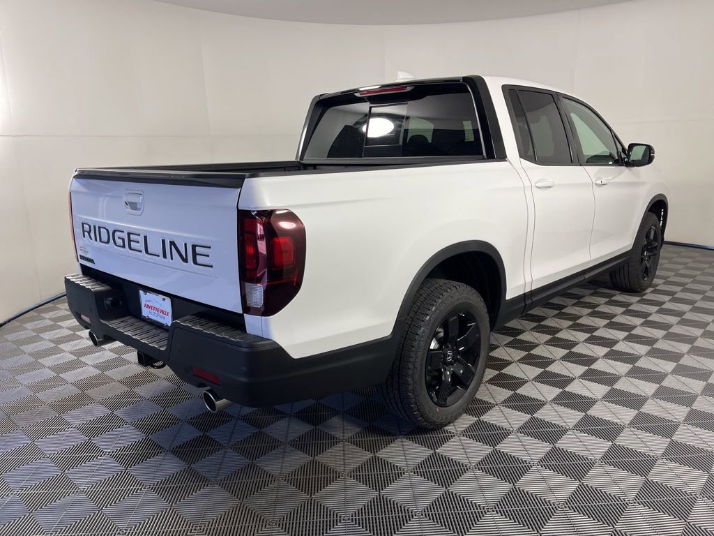 New 2026 Honda Ridgeline Black Edition image 5