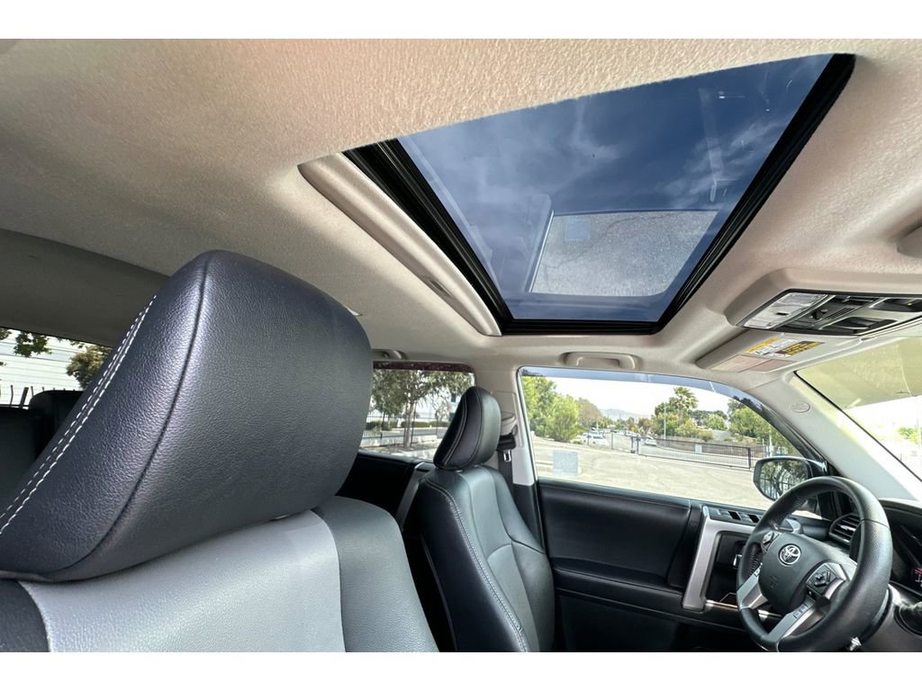 Used 2021 Toyota 4Runner SR5 Premium w/ Moonroof Package image 21