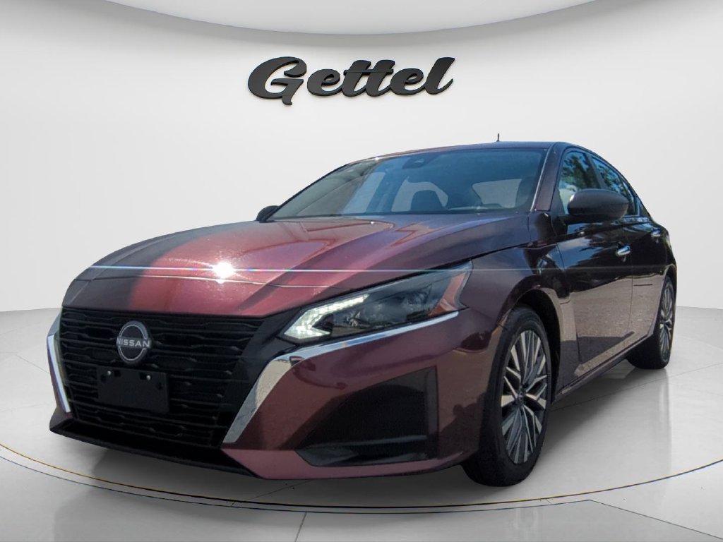 Certified 2025 Nissan Altima 2.5 SV