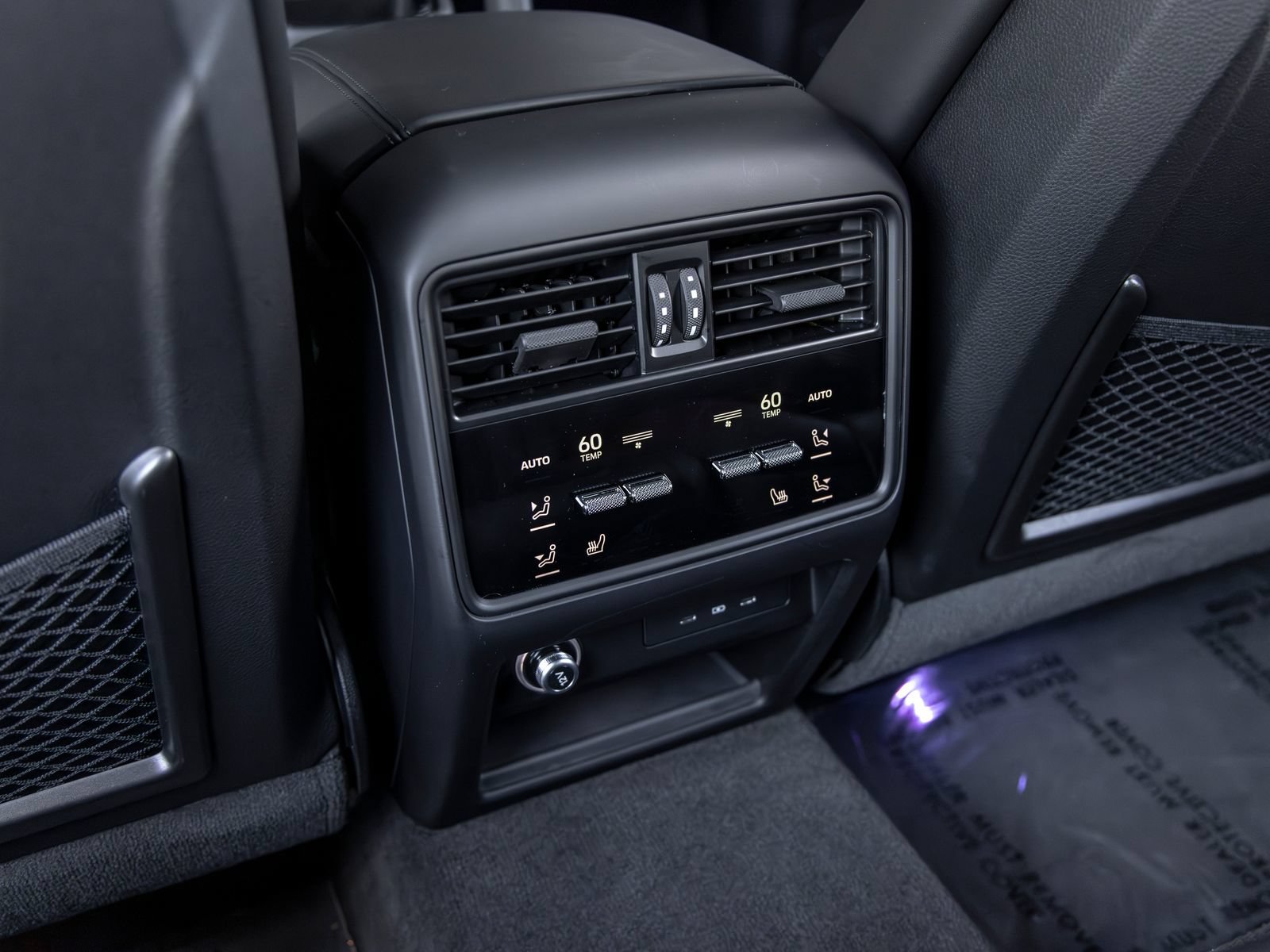 Certified 2025 Porsche Cayenne GTS AWD/4WD image 45