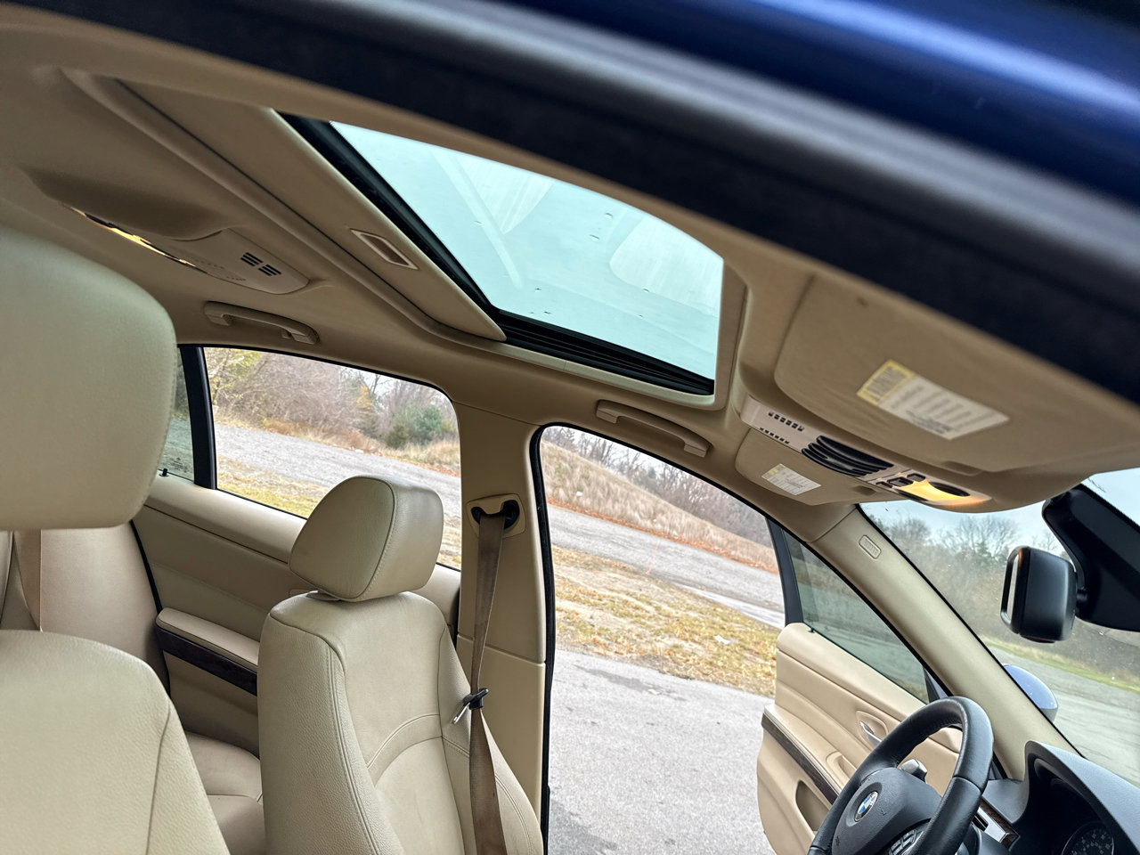 Used 2009 BMW 335i xDrive 4dr Sdn 335i xDrive AWD image 23