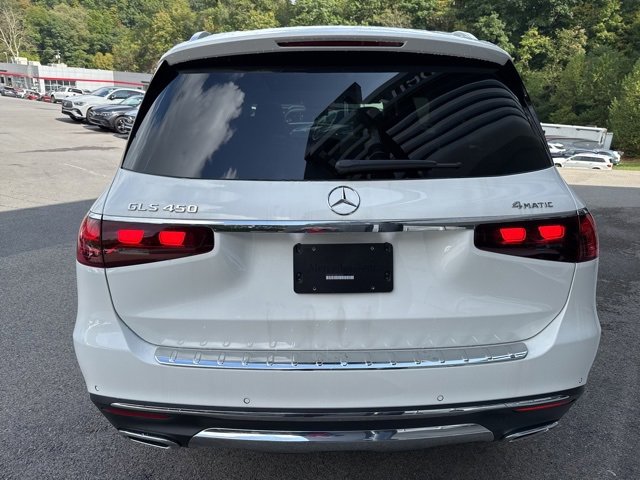 New 2025 Mercedes-Benz GLS 450 4MATIC image 4