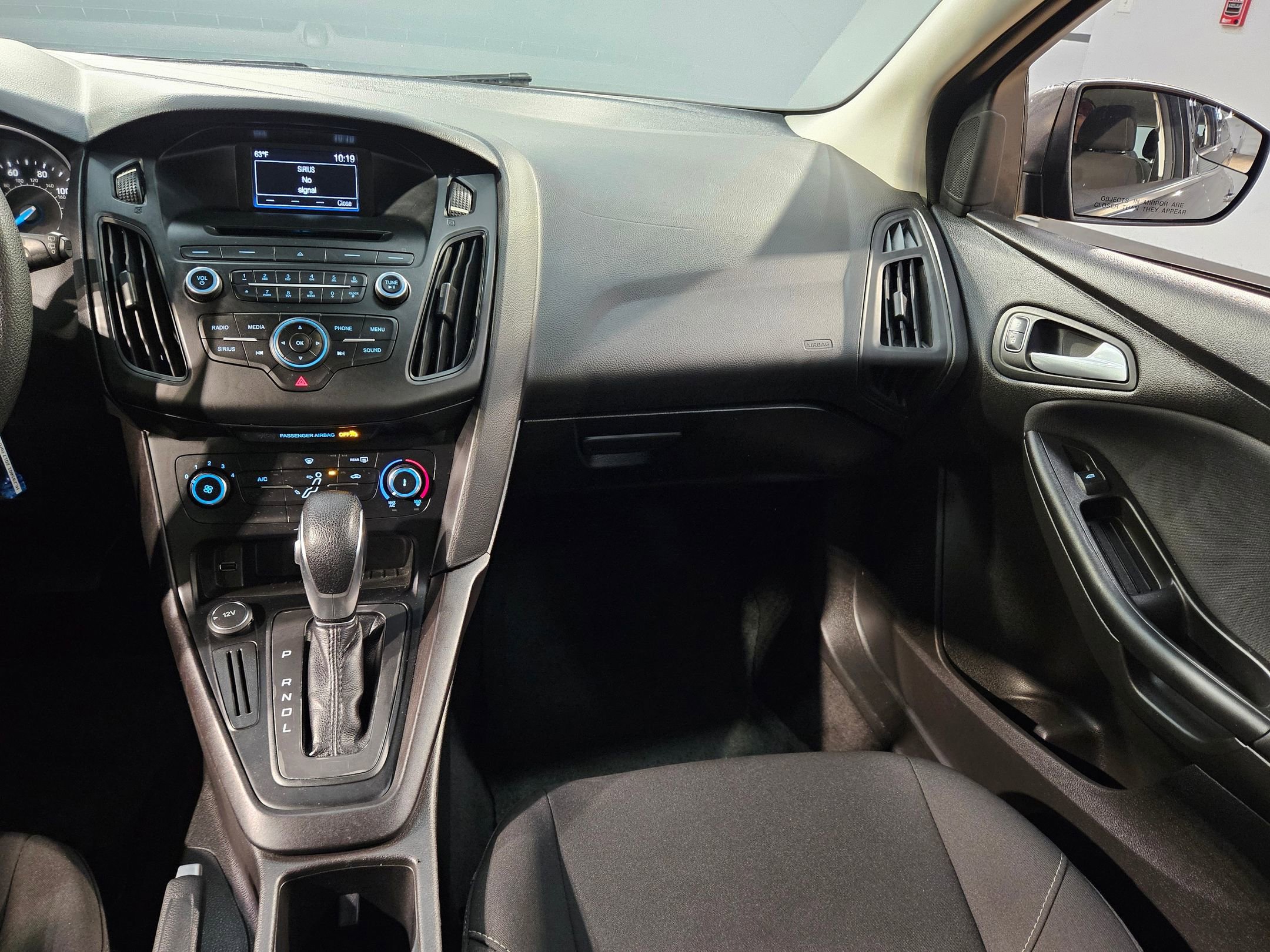 Used 2017 Ford Focus SE FWD image 11