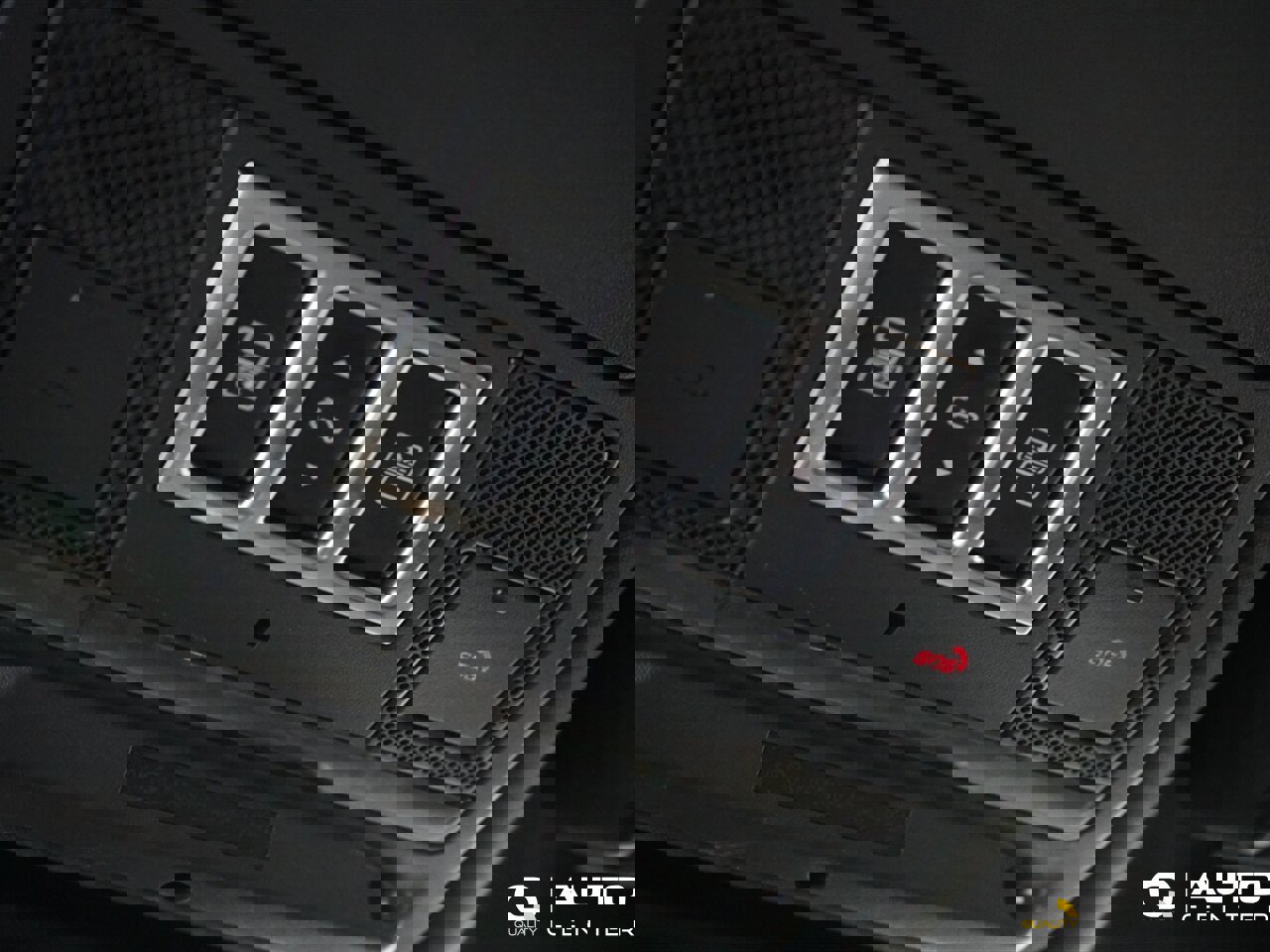 Used 2017 Land Rover Discovery HSE image 26