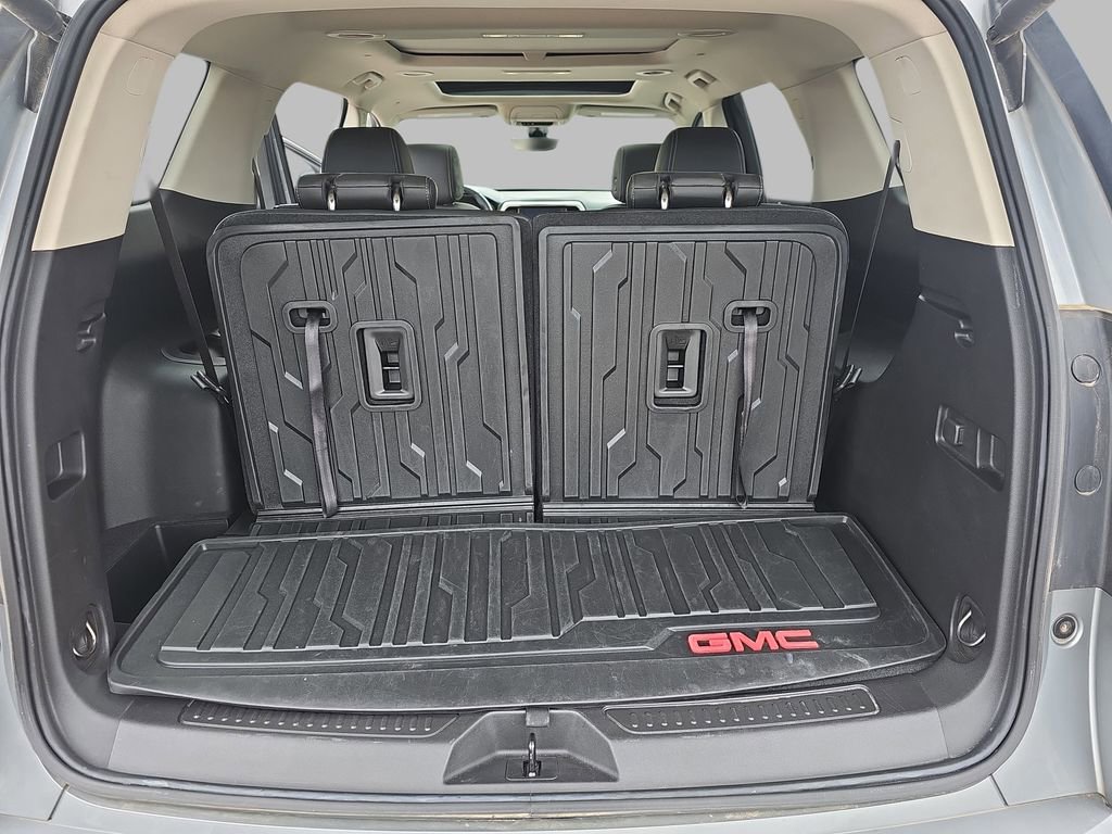 Certified 2023 GMC Acadia Denali w/ Denali Ultimate Package AWD/4WD image 17