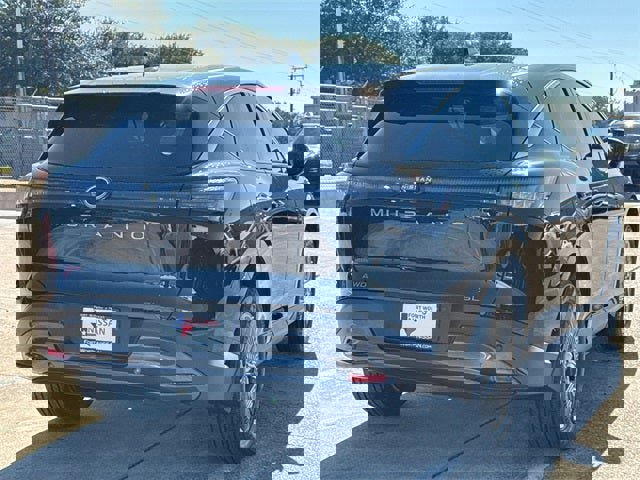 New 2026 Nissan Murano SL image 9