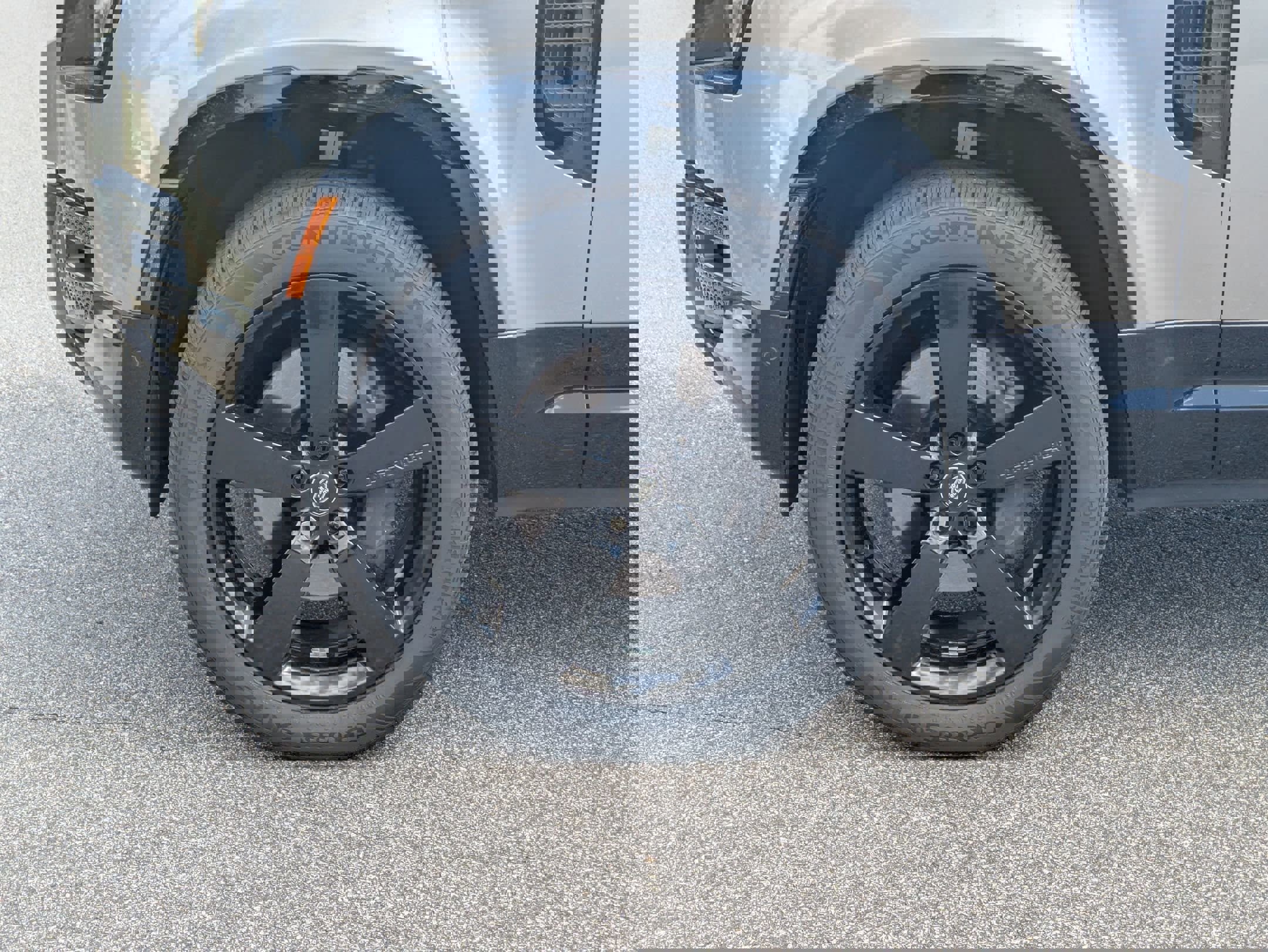 Certified 2024 Land Rover Defender 110 X-Dynamic SE image 35