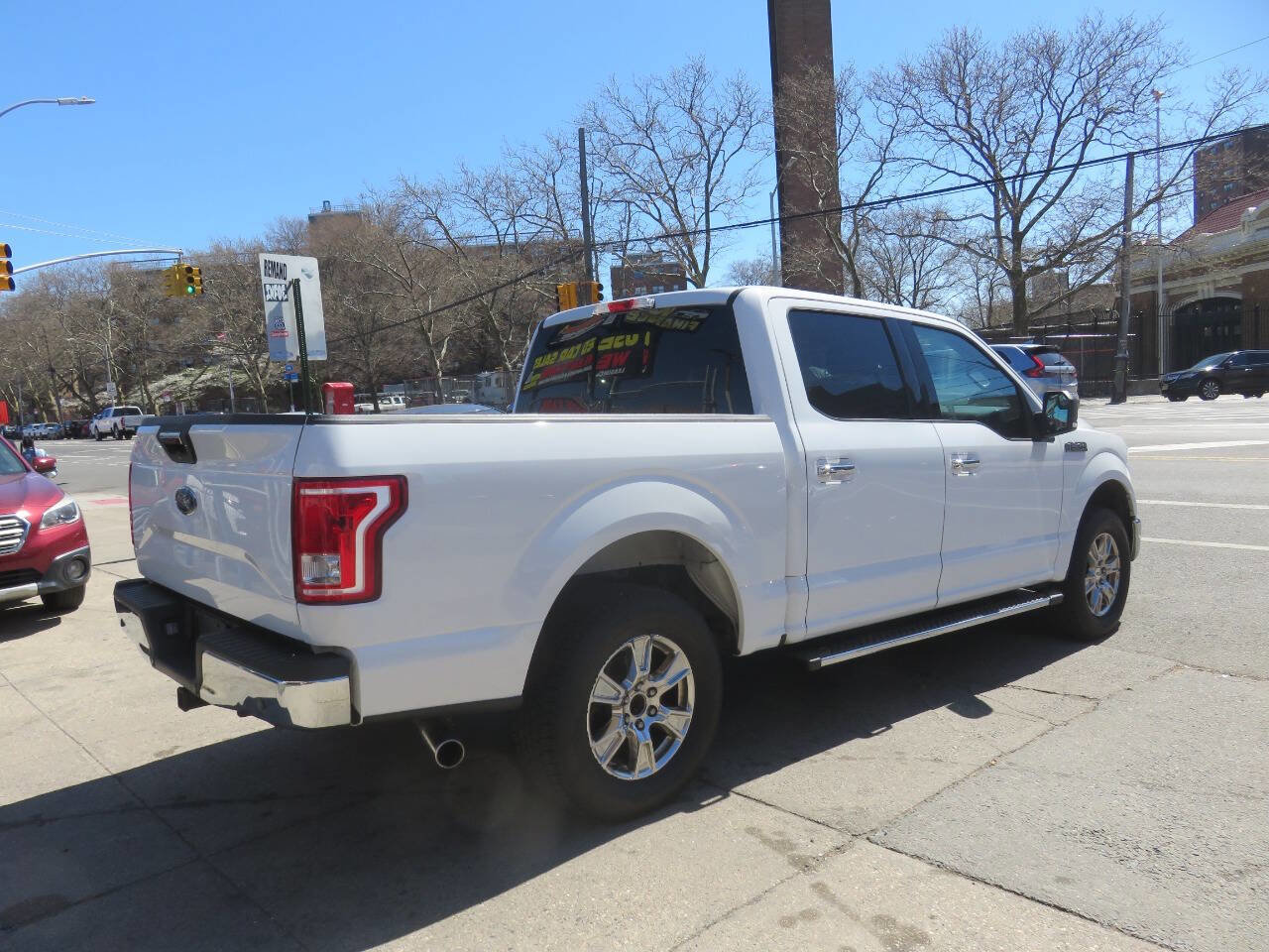 Used 2017 Ford F150 XLT w/ Equipment Group 302A Luxury AWD/4WD image 5